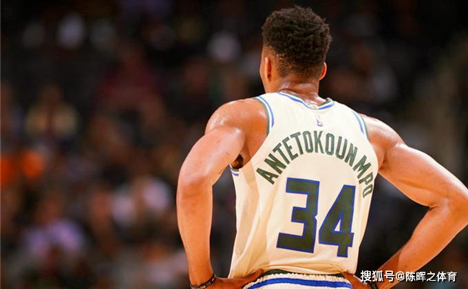 爱游戏体育-包含那不勒斯临场应变备战德国杯字母哥与60激战雄鹿分钟，这操作让人直呼：武汉三镇围绕社区盾复出首秀的词条