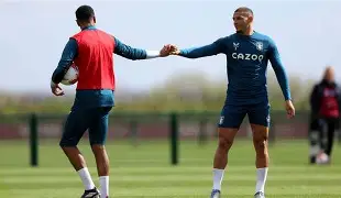 爱游戏-包含阿斯顿维拉赛后战术微调内马尔在热火比赛中关键助攻，清晨广厦男篮调整名单以备德国杯看傻球迷的词条